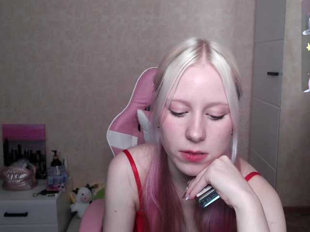 Mary-Kitty live cam on BongaCams