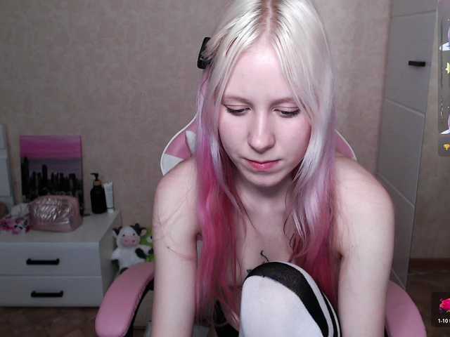 Mary-Kitty live cam on BongaCams