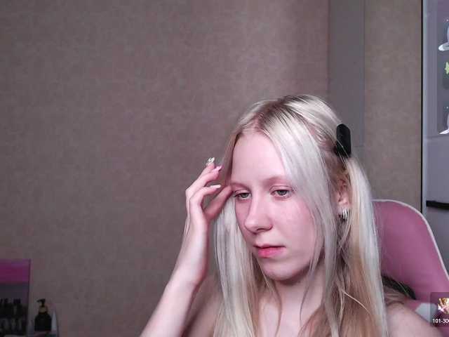 Mary-Kitty live cam on BongaCams