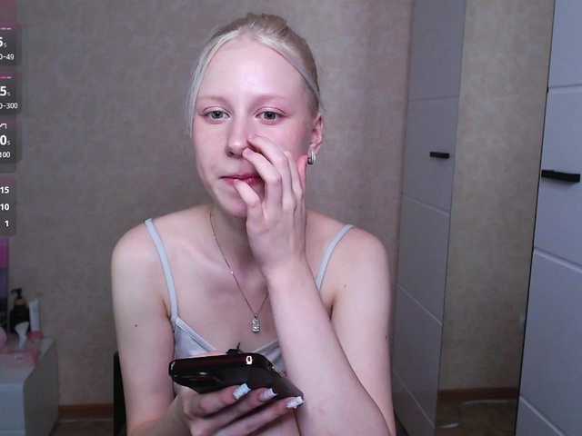 Mary-Kitty live cam on BongaCams