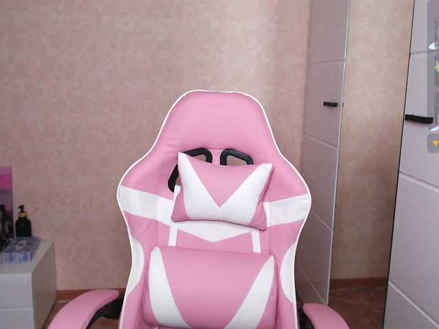 Mary-Kitty live cam on BongaCams
