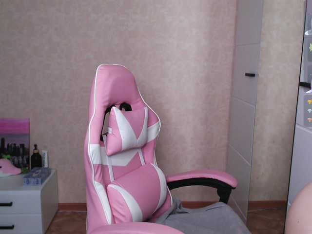 Mary-Kitty live cam on BongaCams