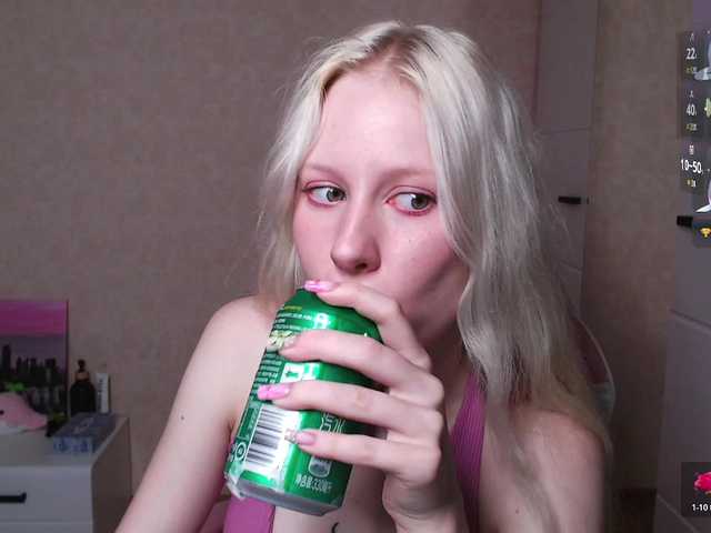 Mary-Kitty live cam on BongaCams
