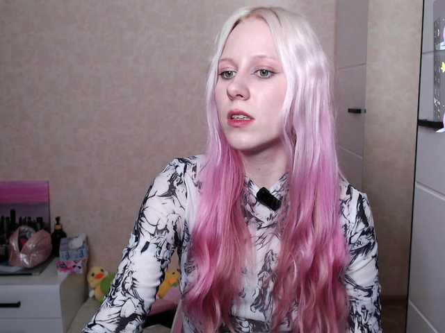 Mary-Kitty live cam preview
