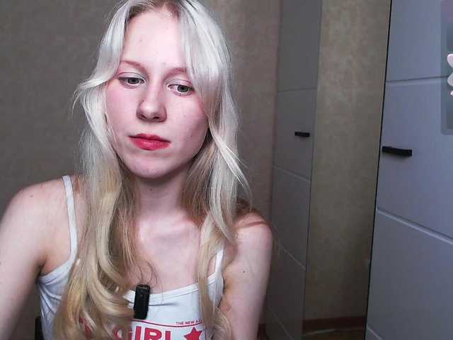 Mary-Kitty's BongaCams show and profile