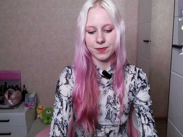 Mary-Kitty live cam on BongaCams