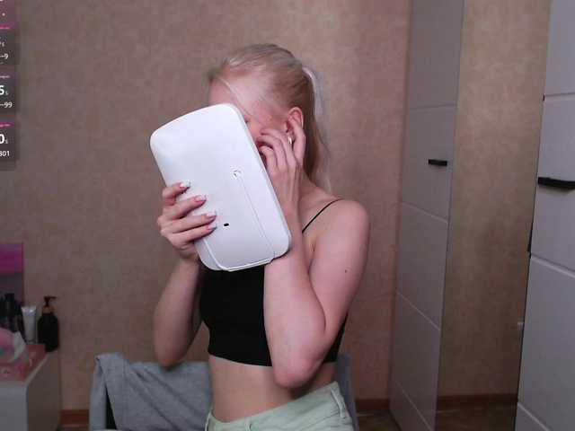 Mary-Kitty live cam on BongaCams