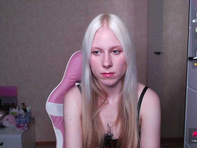 Mary-Kitty live cam on BongaCams