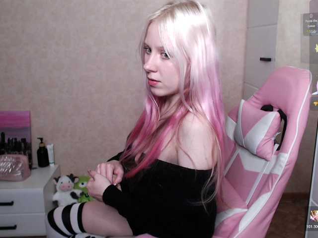 Mary-Kitty live cam on BongaCams