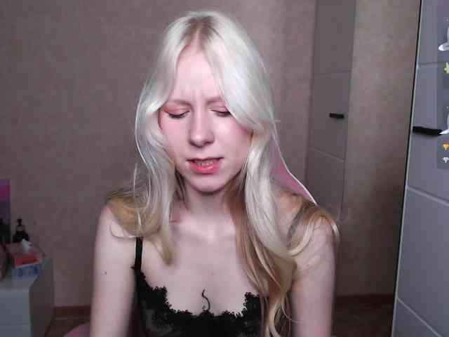 Mary-Kitty webcam