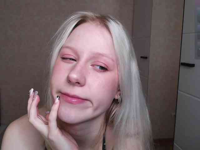 Mary-Kitty webcam