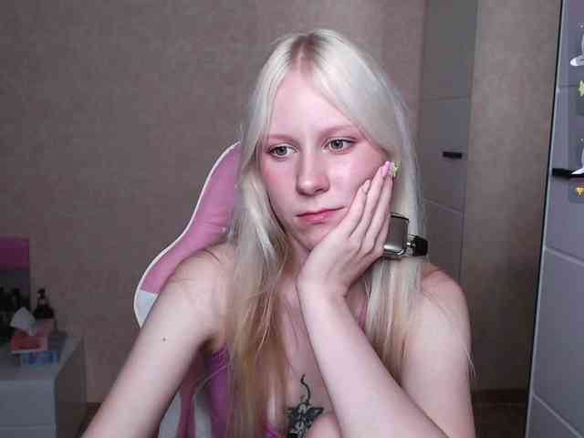 Mary-Kitty webcam