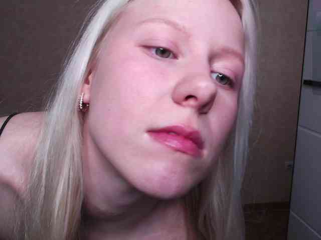 Mary-Kitty webcam