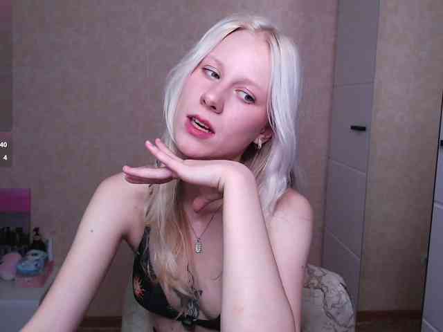 Mary-Kitty webcam
