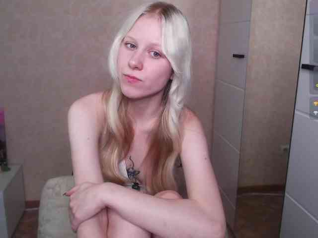 Mary-Kitty webcam