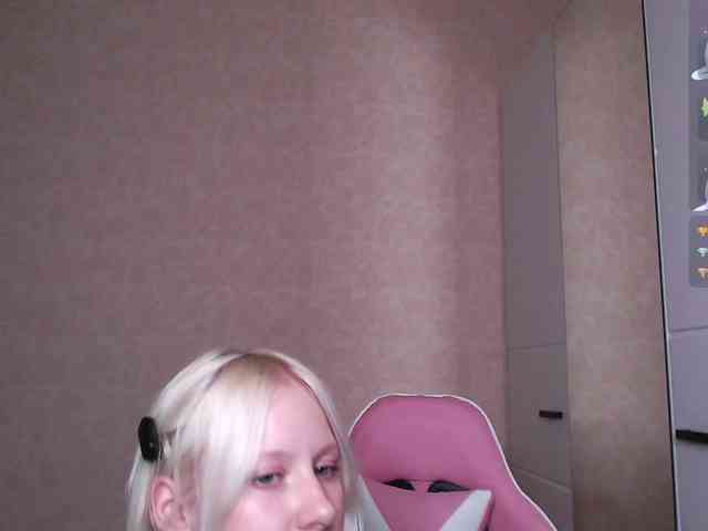 Mary-Kitty webcam