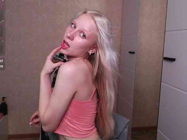 Mary-Kitty webcam