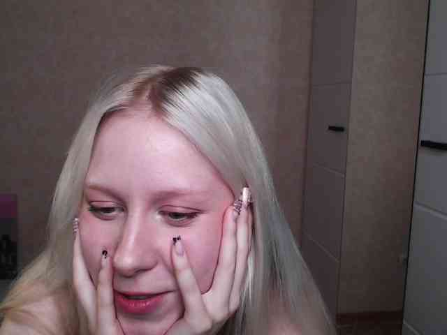 Mary-Kitty webcam