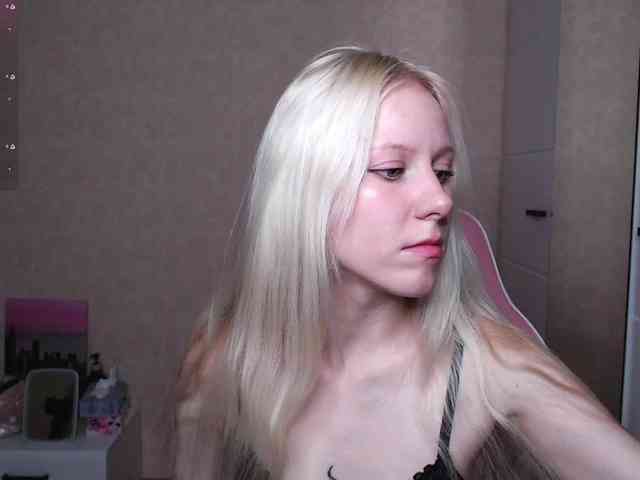 Mary-Kitty webcam