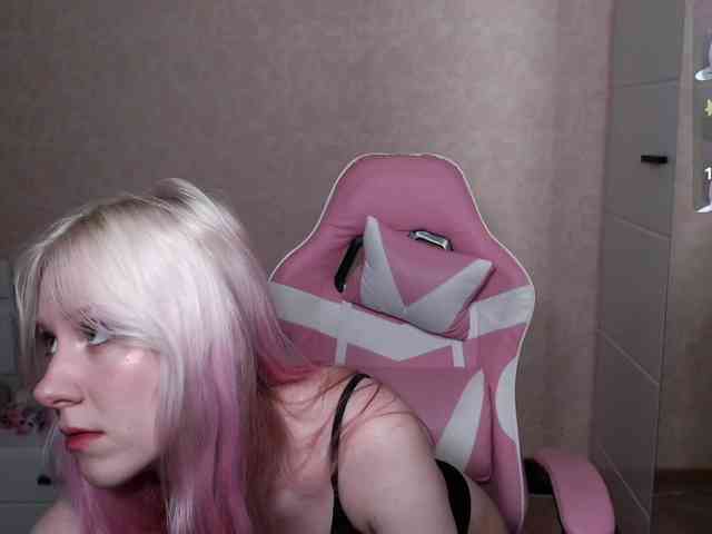 Mary-Kitty webcam