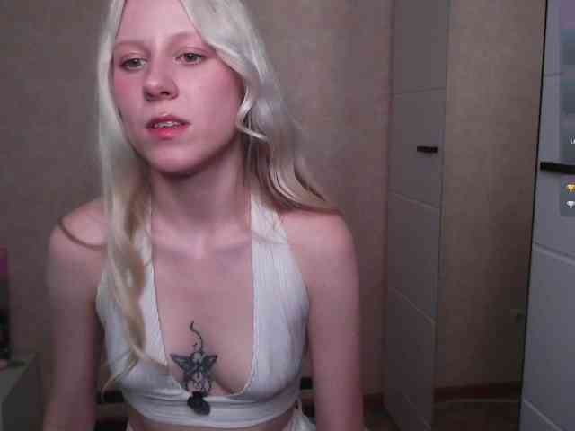 Mary-Kitty webcam