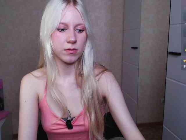 Mary-Kitty webcam