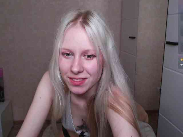 Mary-Kitty webcam