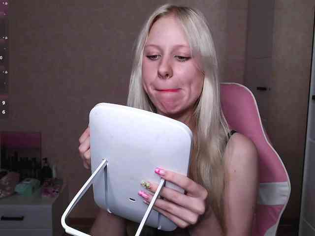 Mary-Kitty webcam