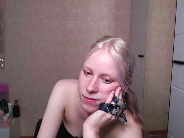 Mary-Kitty webcam