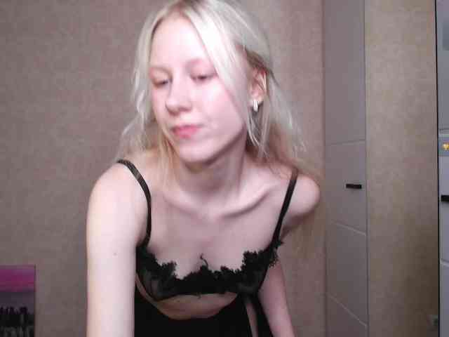 Mary-Kitty webcam