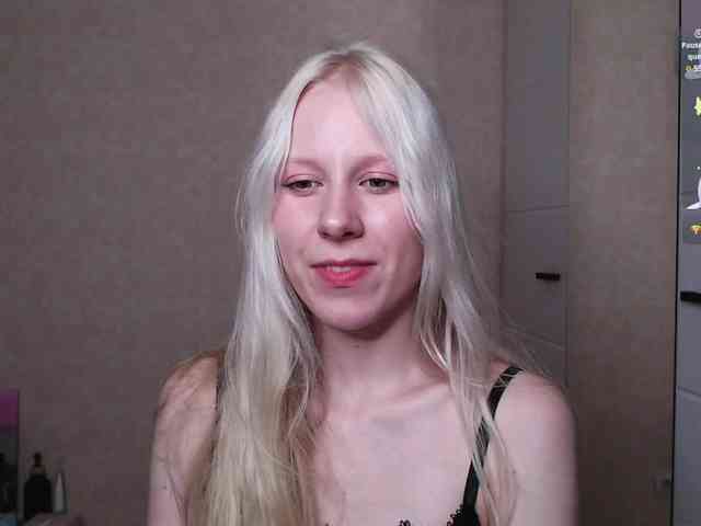 Mary-Kitty webcam