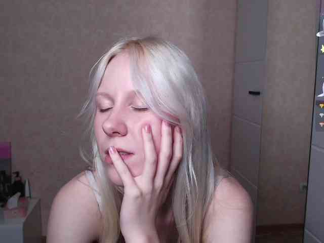 Mary-Kitty webcam