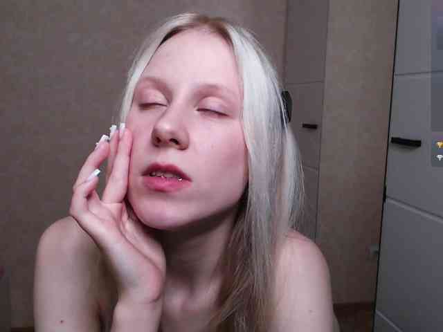 Mary-Kitty webcam