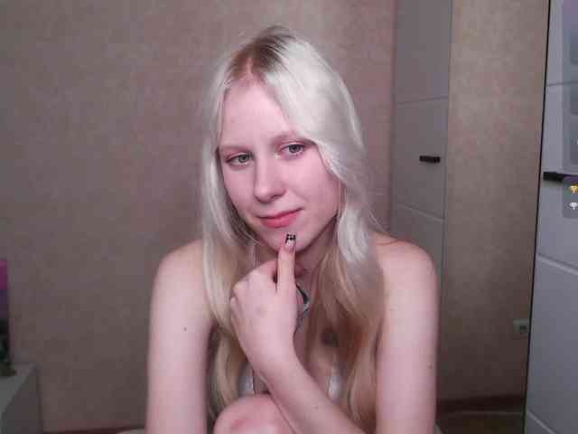 Mary-Kitty webcam