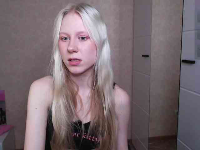Mary-Kitty webcam