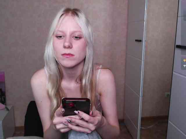 Mary-Kitty webcam