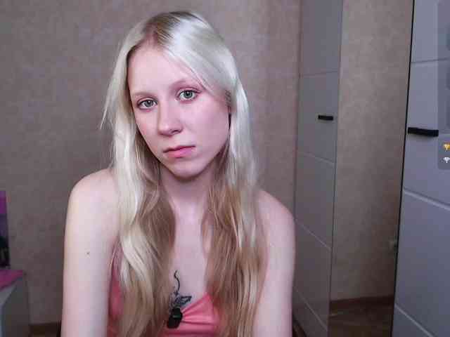 Mary-Kitty webcam