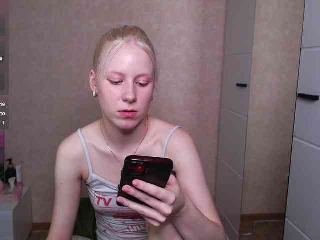 Mary-Kitty webcam