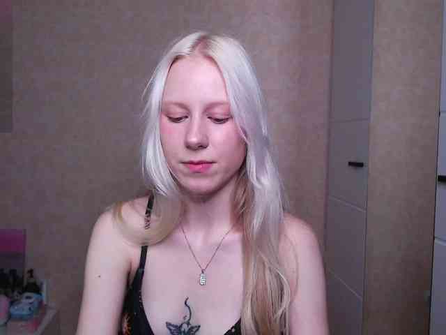 Mary-Kitty webcam