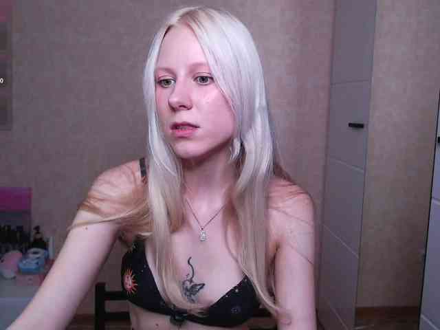 Mary-Kitty webcam