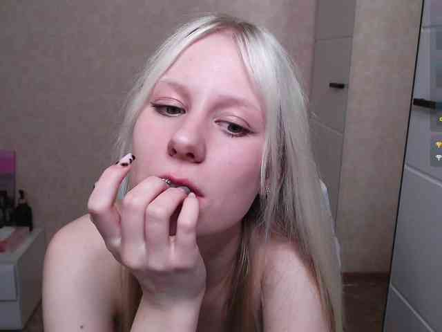 Mary-Kitty webcam
