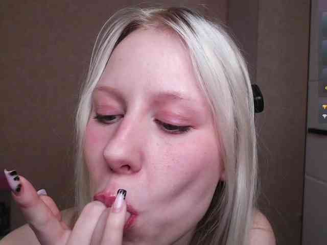 Mary-Kitty webcam