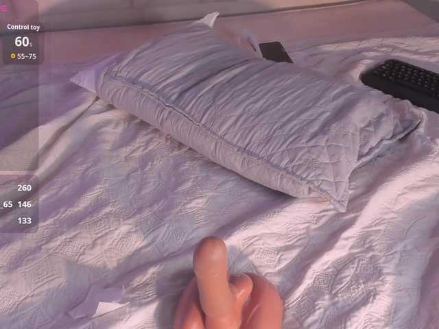 Melany-8 live cam on BongaCams