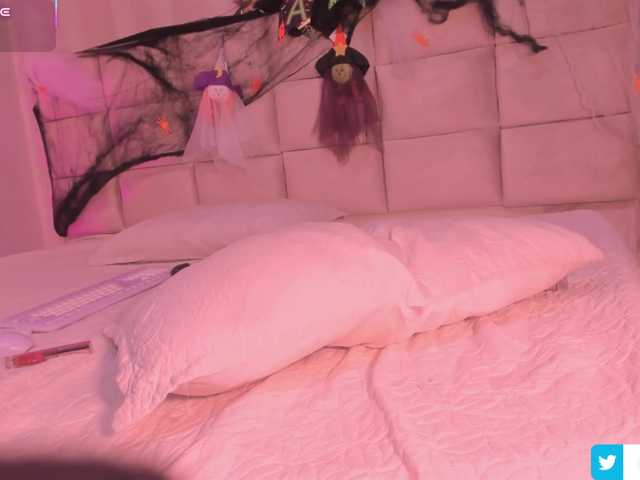 Melany-8 live cam on BongaCams