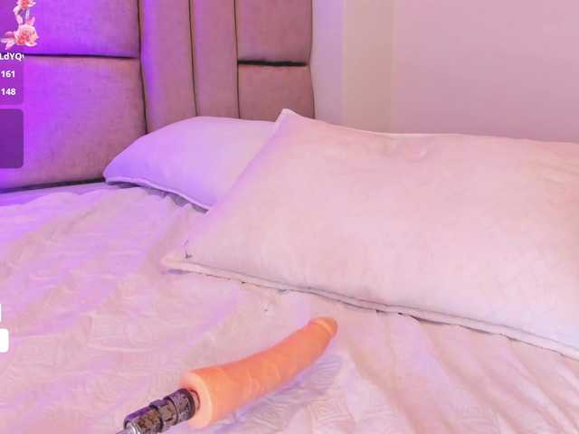 Melany-8 live webcam show