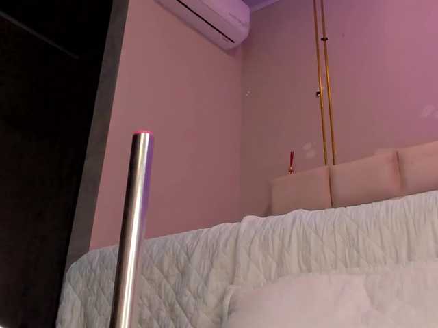 Melany-8 live webcam show