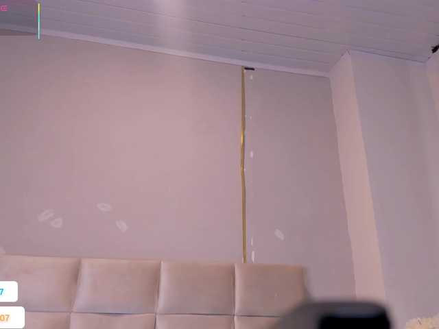 Melany-8 live webcam show