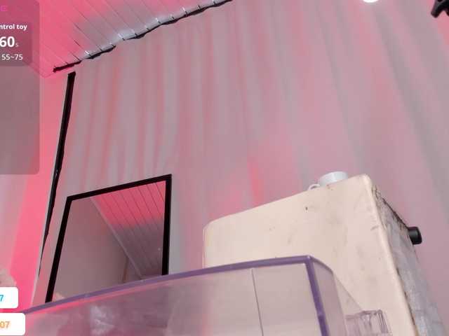 Melany-8 live cam on BongaCams