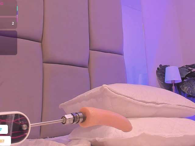 Melany-8 live cam on BongaCams
