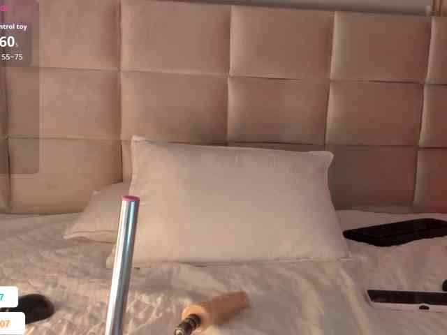 Melany-8 webcam